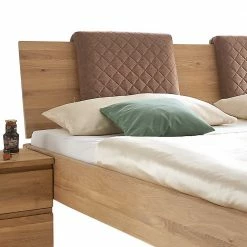 Wildeiche Bett & Nachttisch Paar - Aivan (dreiteilig) -Massivholzbetten Shop wildeiche bett nachttisch paar inklusive kopfteil kissen aivan 02