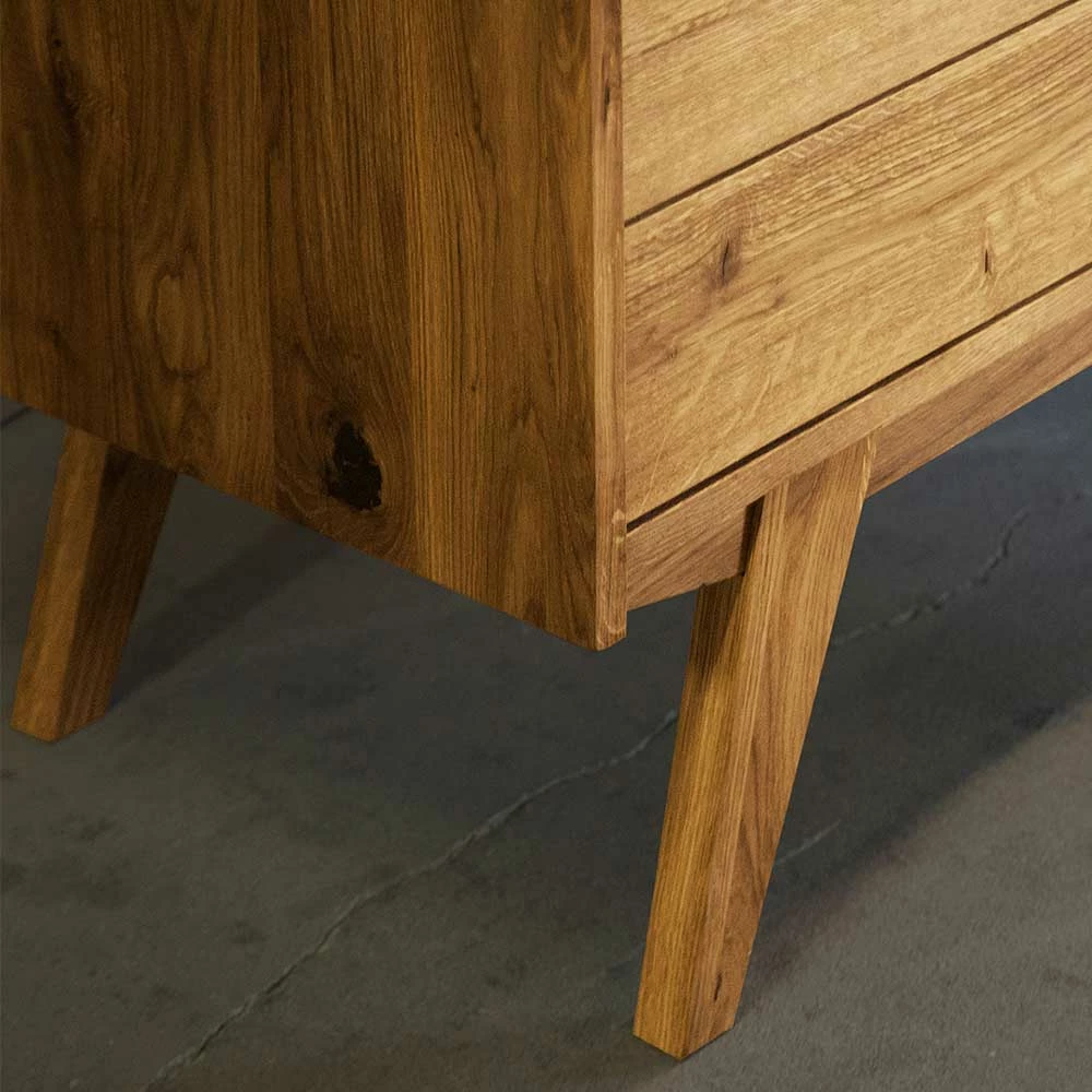 Wildeichebett 210cm lang & Nachtkommoden - Hardus (dreiteilig) Wildeichebett 210cm Lang & Nachtkommoden - Hardus (dreiteilig) -Massivholzbetten Shop wildeichebett 210cm lang nachtkommoden als schlafzimmer set hardus 06